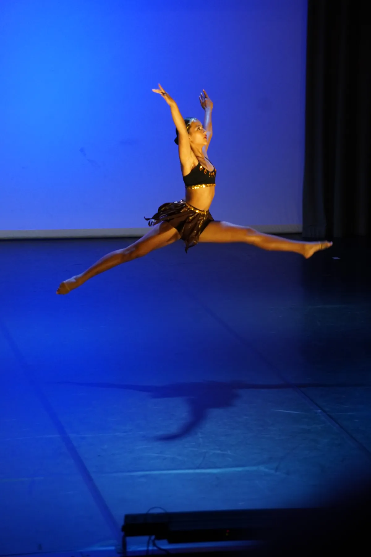 Zazi Betari, Indonesian Winter Athlete, dancing ballet