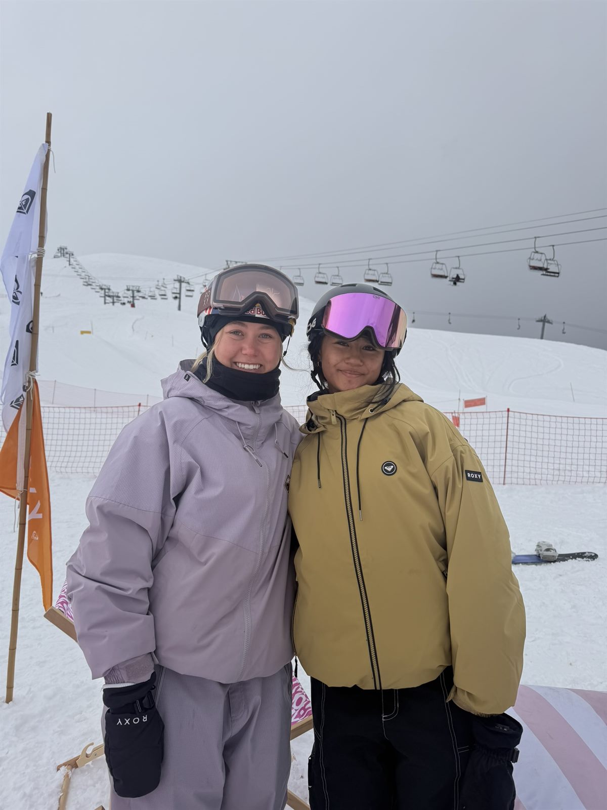 Sisterhood: Our All-Girl ROXY Freestyle Weekend at La Plagne — gallery photo 7