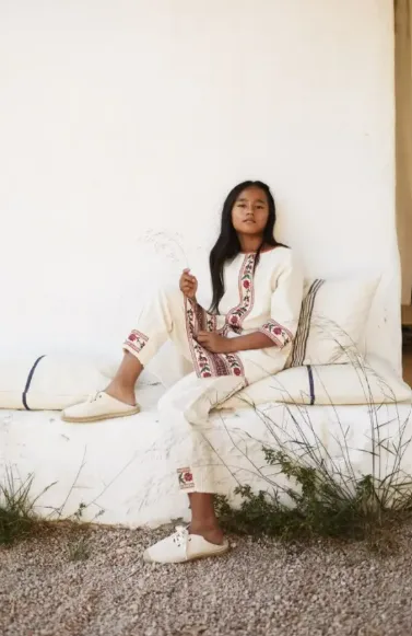 Zazi Betari - Indonesian model editorial portfolio from photoshoot with Belle Chiara clothing brand